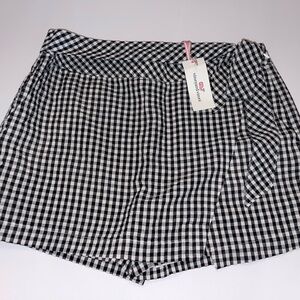 Vineyard Vines Women’s Size 8 Black and White Checkered Skort NWTS
